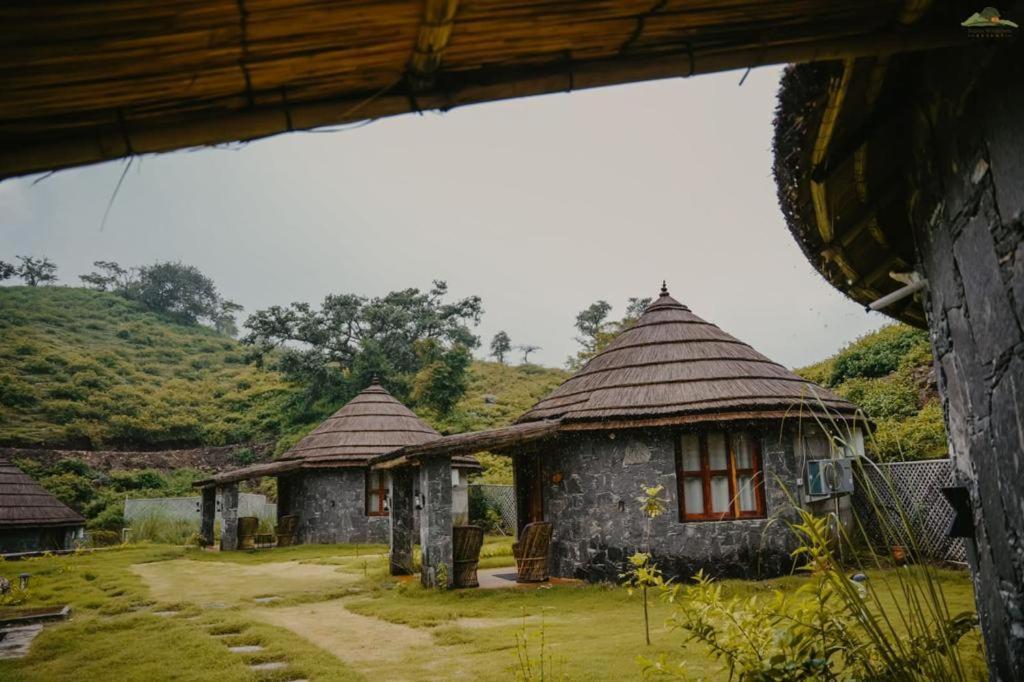 Turban Nature Wilderness , Кумбалгарх Екстериор снимка